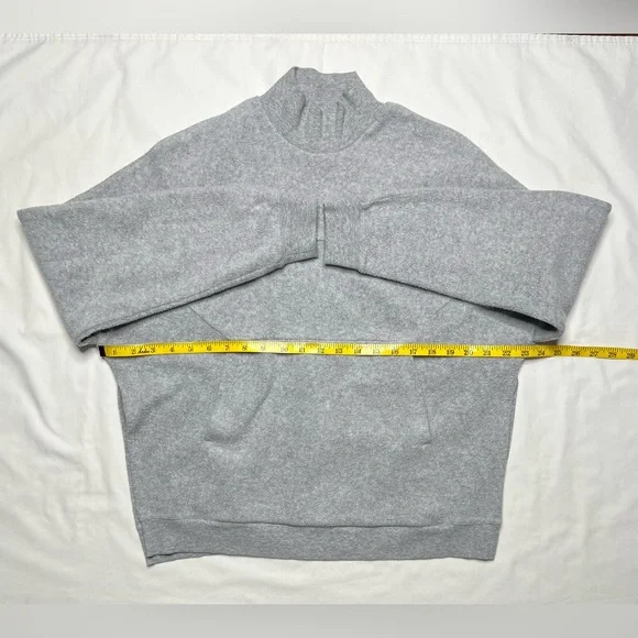 Alo Yoga Women's segment pullover Fleece sweatshirt - Dove Grey - S. - Picture 12 of 16